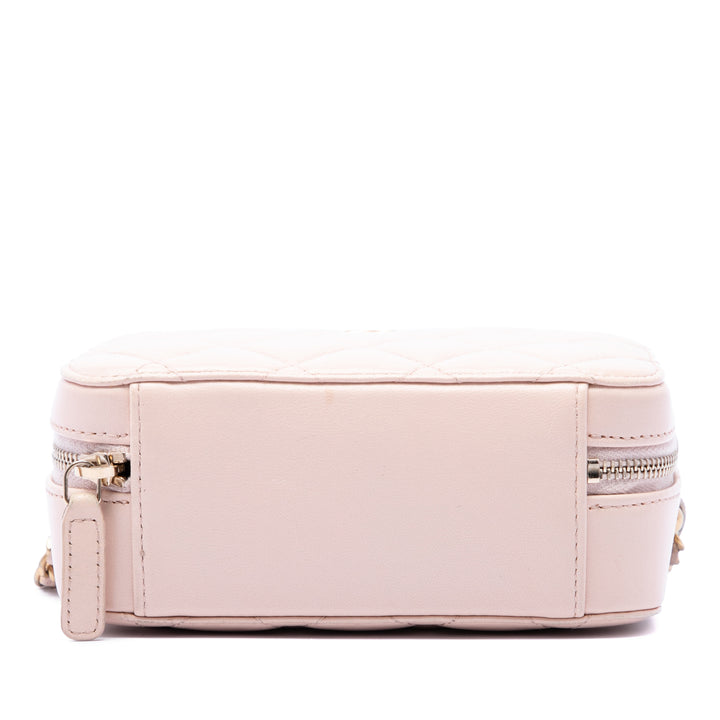 CC Matelassé Perle Crush Sac caméra Cuir d'agneau Rose