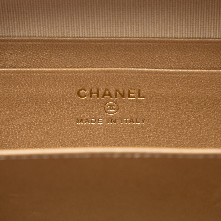 CC Matelassé Perle Crush Sac caméra Cuir d'agneau Rose