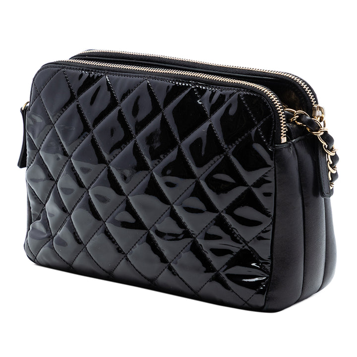 Chanel CC Matelassé Cuir verni Double Zip Sac caméra