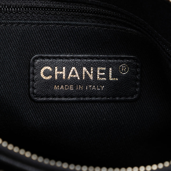 Chanel CC Matelassé Cuir verni Double Zip Sac caméra