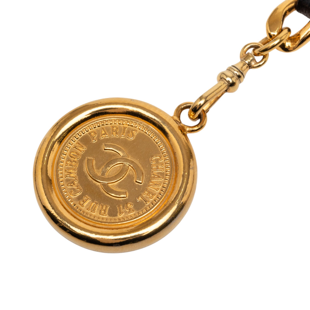 Chanel plaqué Cuir Woven 31 Rue Cambon Medallion Chain Belt