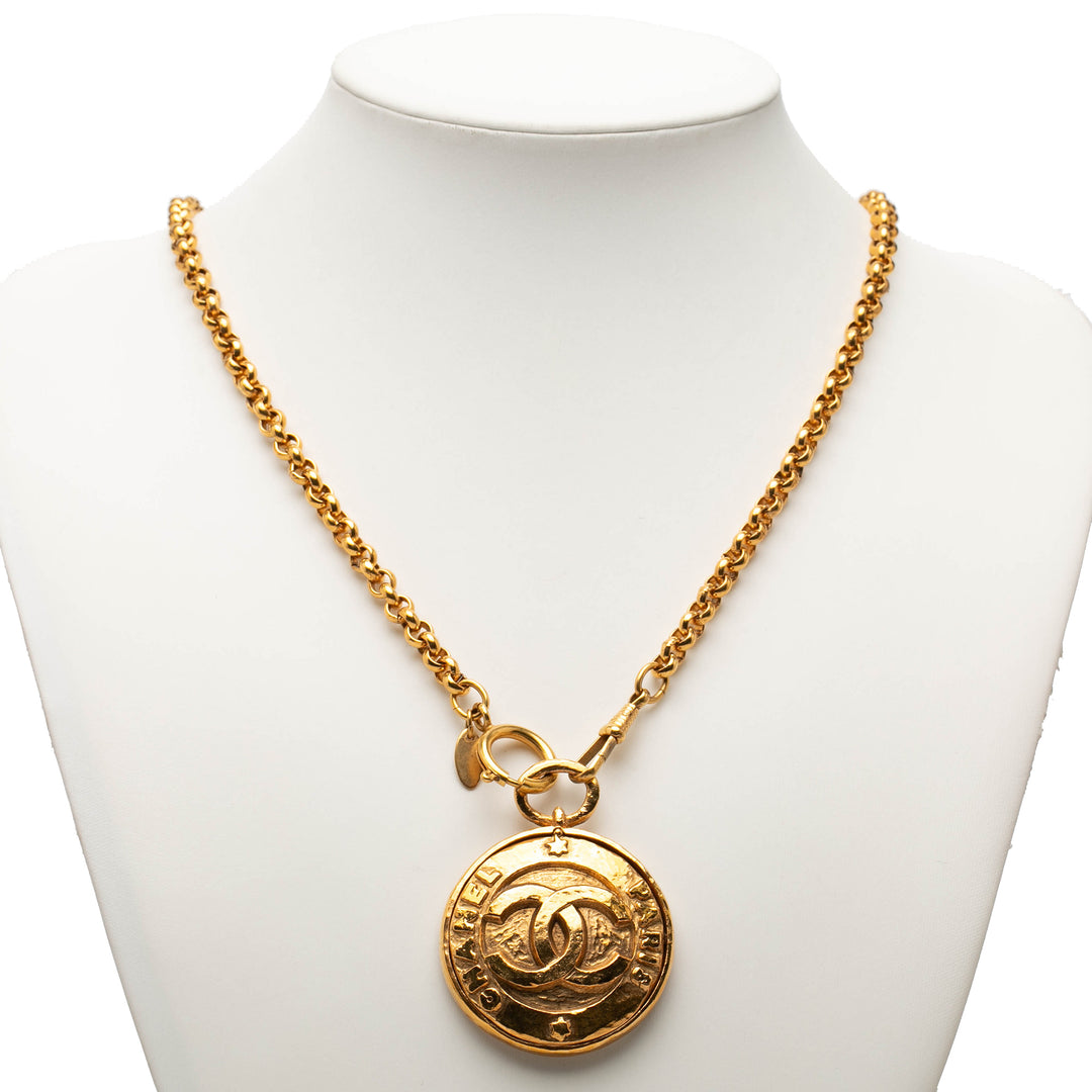 Chanel CC plaqué Medallion Mirror Pendant Collier Métal