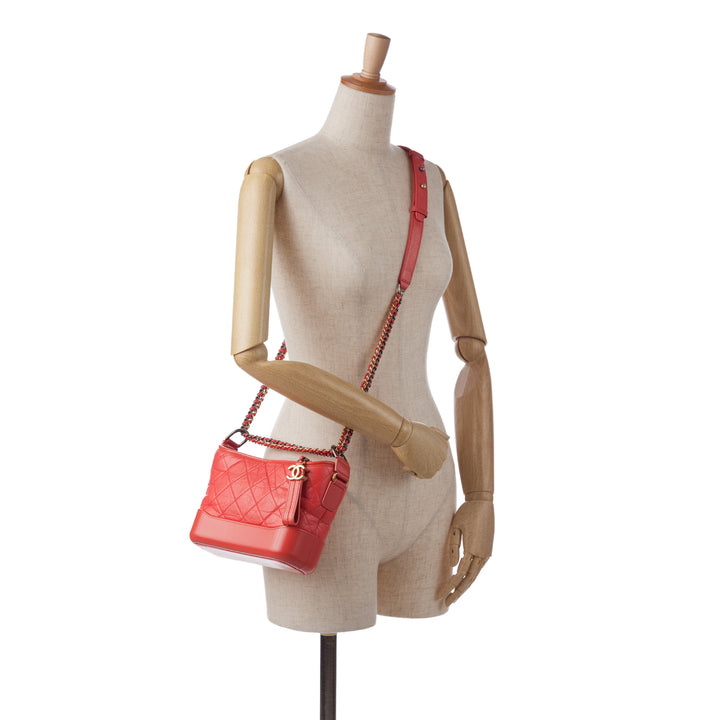 Small Chevron Lambskin Gabrielle Crossbody Red - Gaby Paris