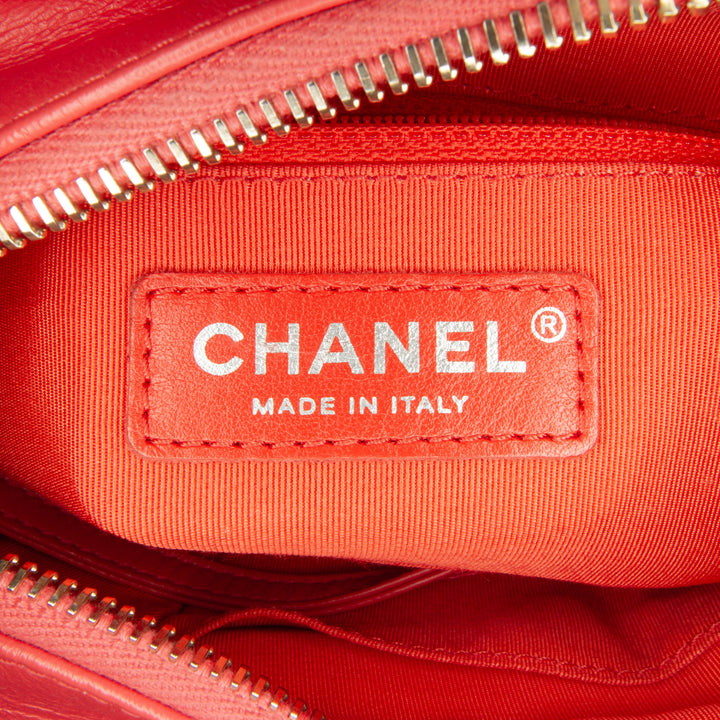 Small Chevron Lambskin Gabrielle Crossbody Red - Gaby Paris