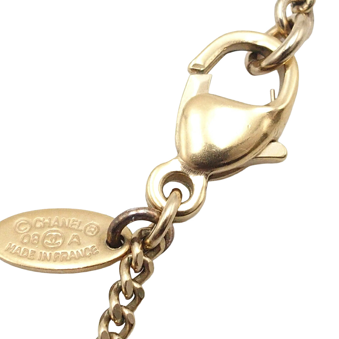 Chanel plaqué Perles fantaisie embossé CC Pendant Collier