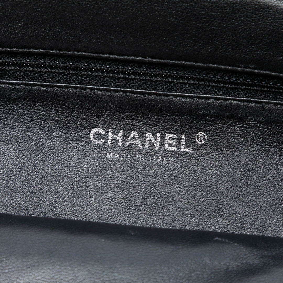 Chanel Matelassé Cuir d’agneau Timeless Kisslock Pochette