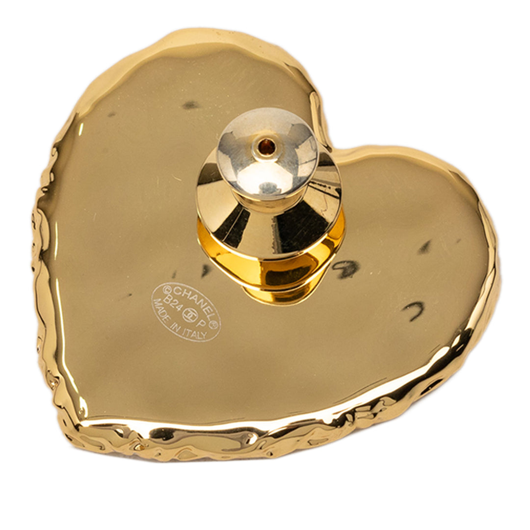 Chanel CC plaqué Émail Coco Heart Broche