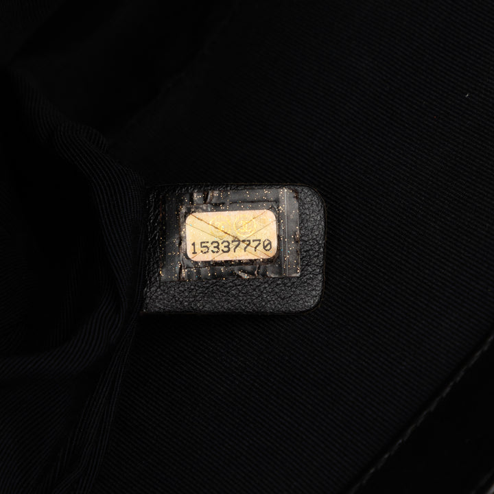 Chanel Old Medium Bicolor Glazed Cuir de veau Boy à rabat