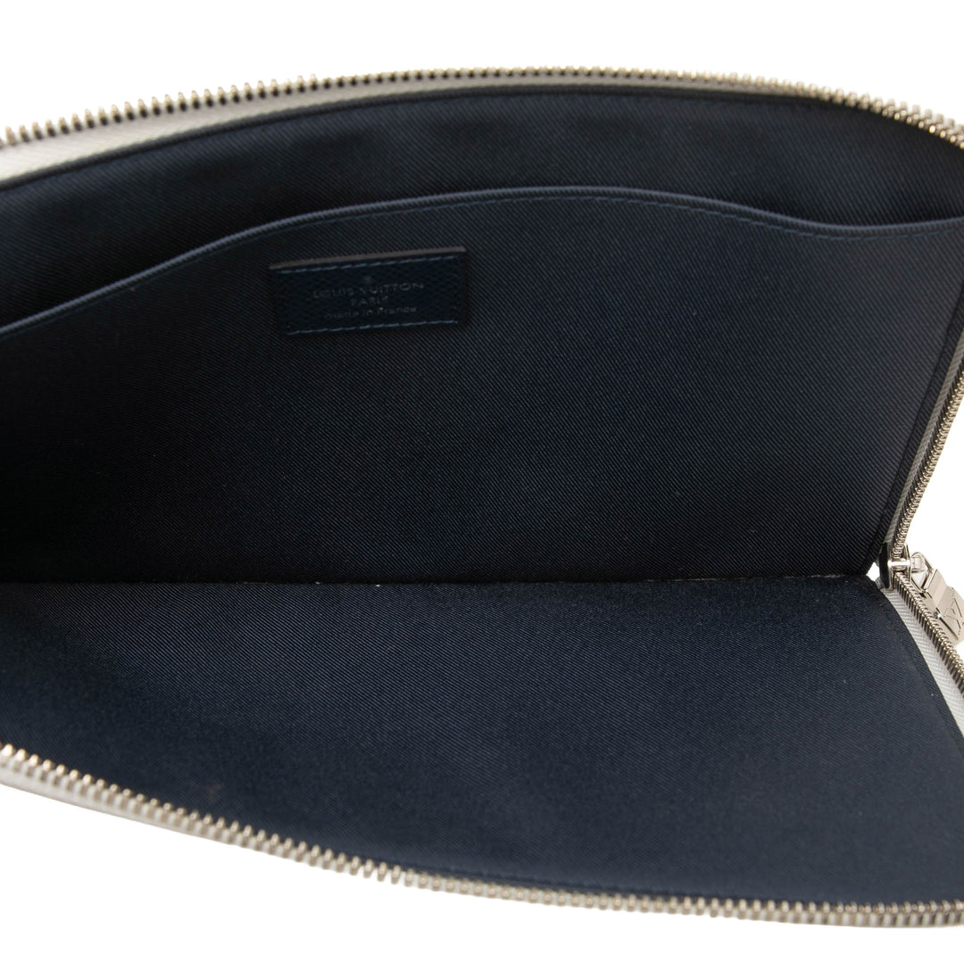Louis Vuitton Pochette Jour PM Monogram Blanc – vue 4 – GABY PARIS