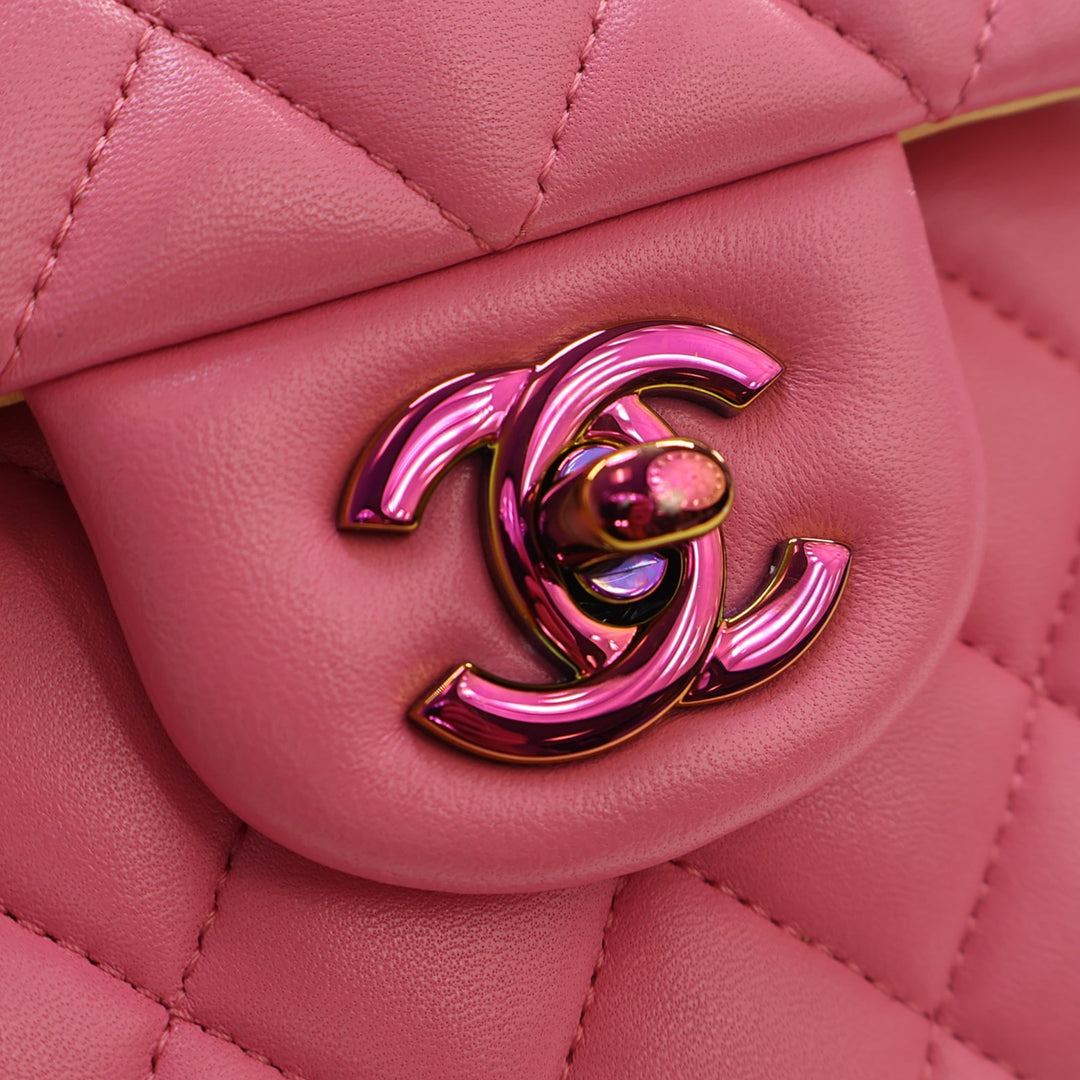 Chanel Classic Rainbow Hardware Double rabat Petit Cuir d'agneau