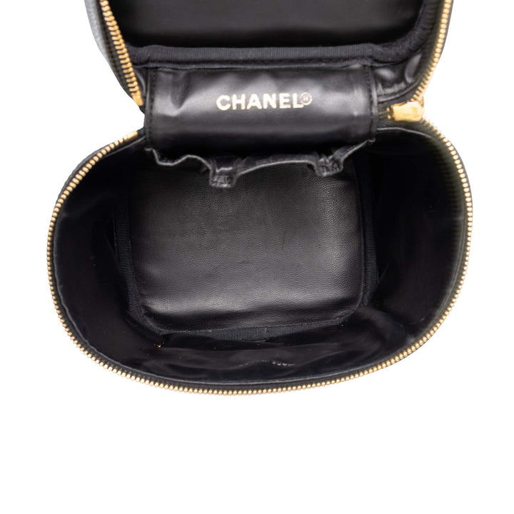 Chanel CC Vanity Cuir caviar Noir – vue 4 – GABY PARIS