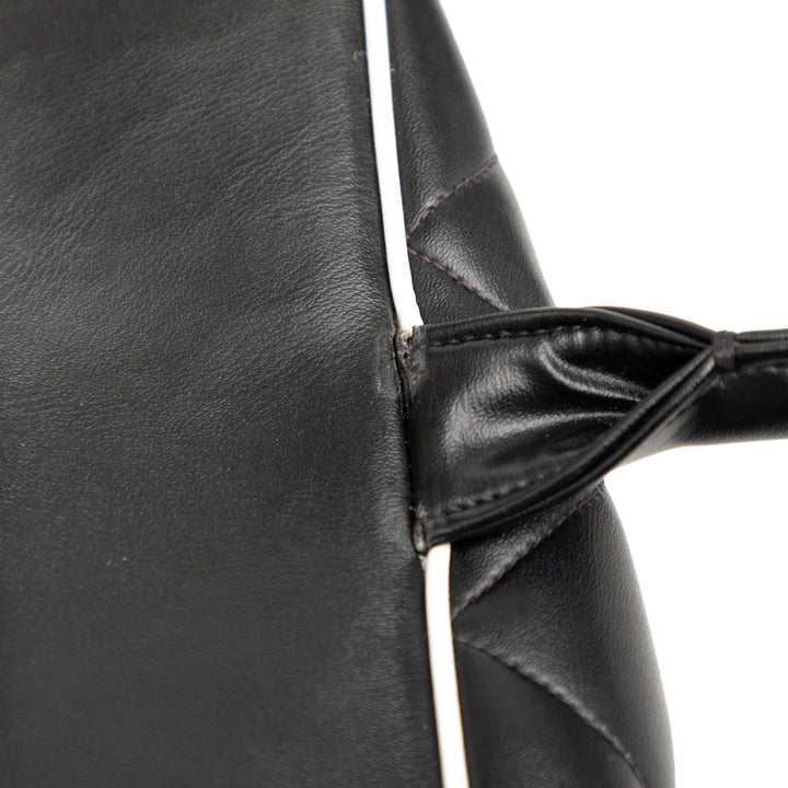 Chanel Matelassé Cuir de veau Logo Bowler Weekend Sac