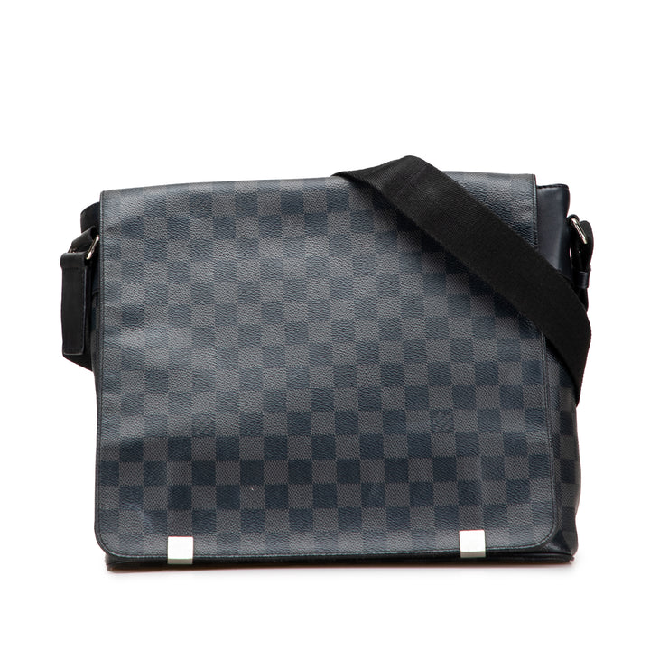 Louis Vuitton Damier Graphite District MM Noir