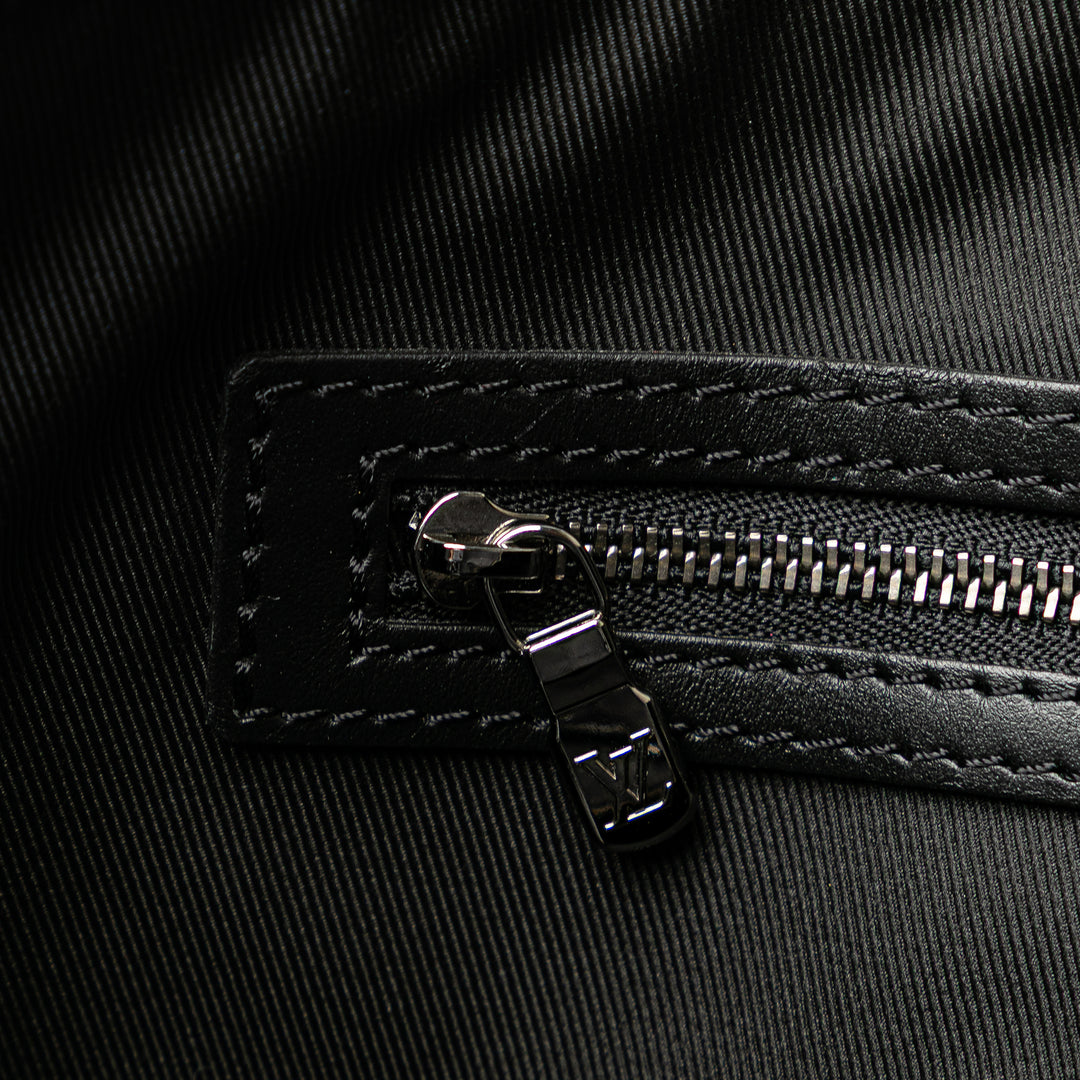 Louis Vuitton Monogram Eclipse Reverse Keepall Bandouliere 50 Gris