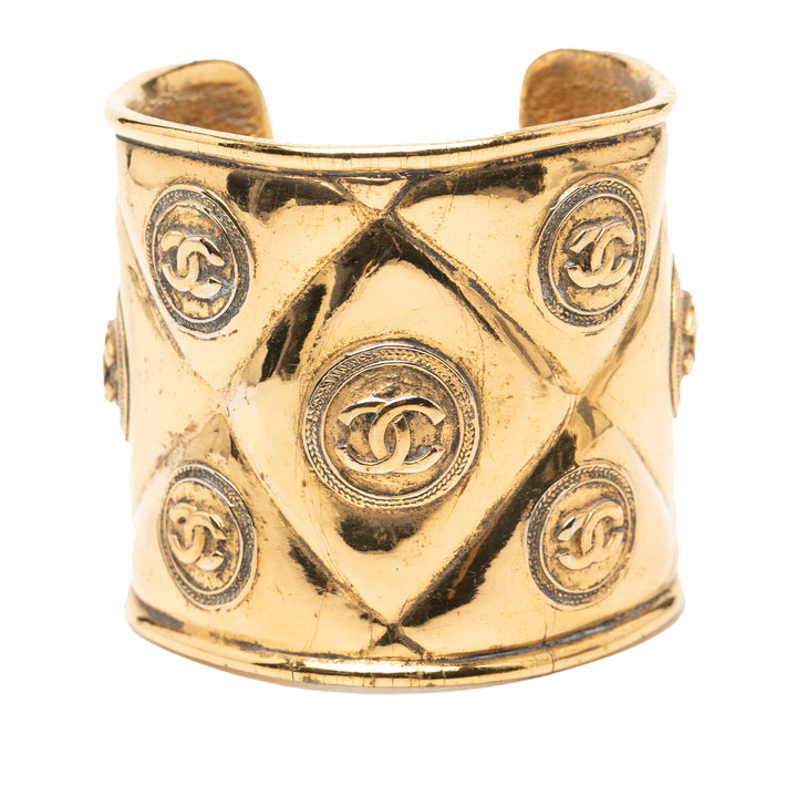 Chanel CC plaqué Medallion Matelassé Cuff Bracelet