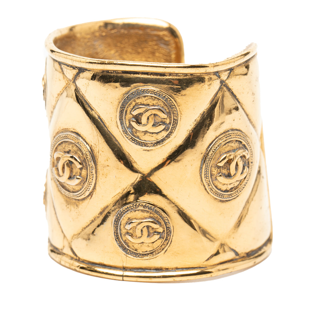Chanel CC plaqué Medallion Matelassé Cuff Bracelet