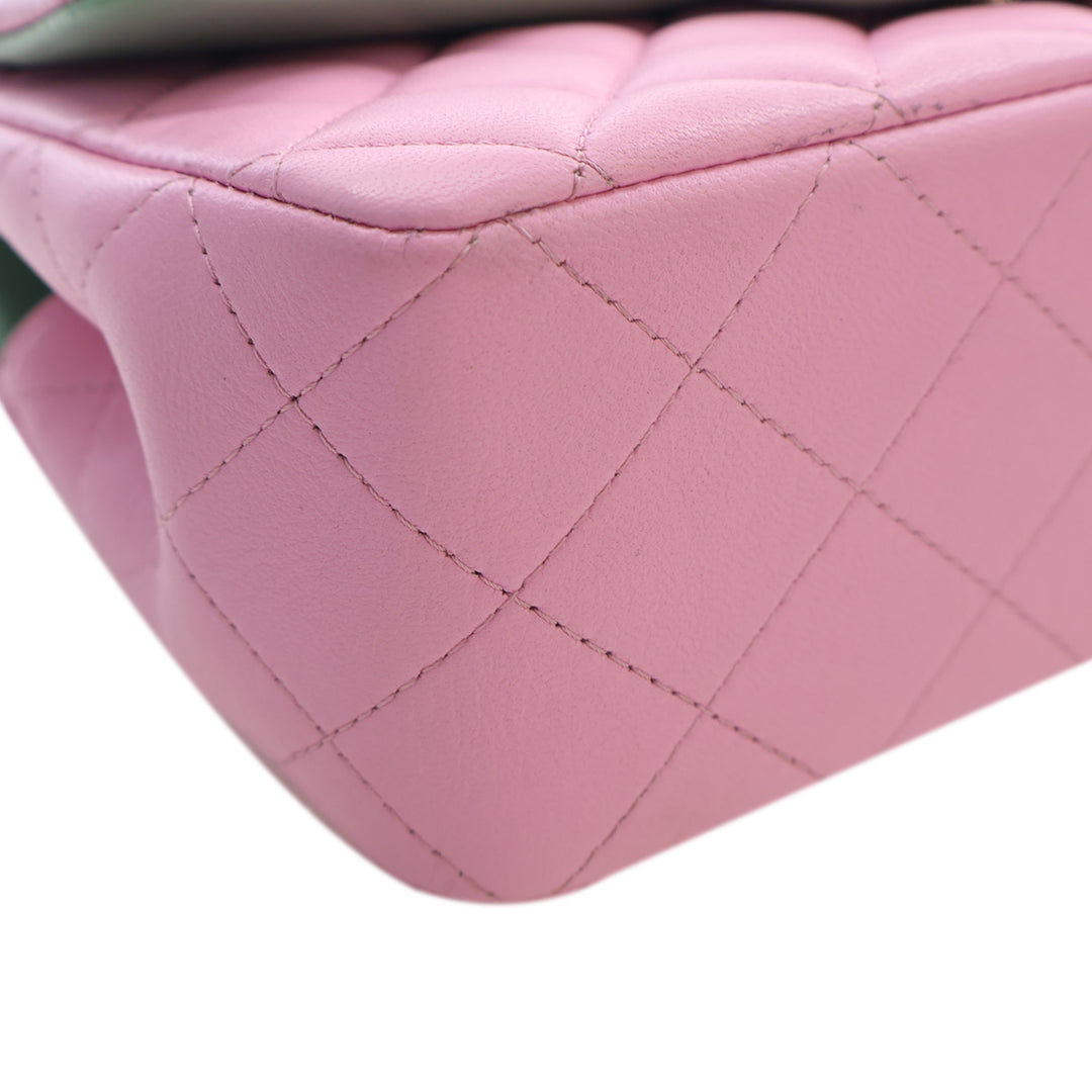Chanel Mini Rectangular Bicolor Matelassé Cuir d'agneau anse supérieure à rabat