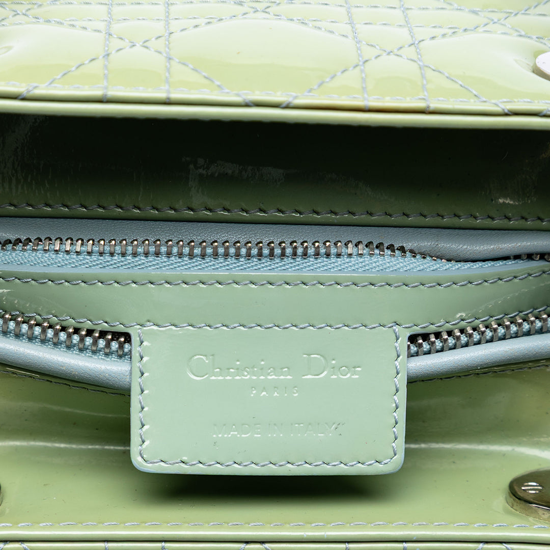 Dior Medium Cuir verni Cannage Lady Dior