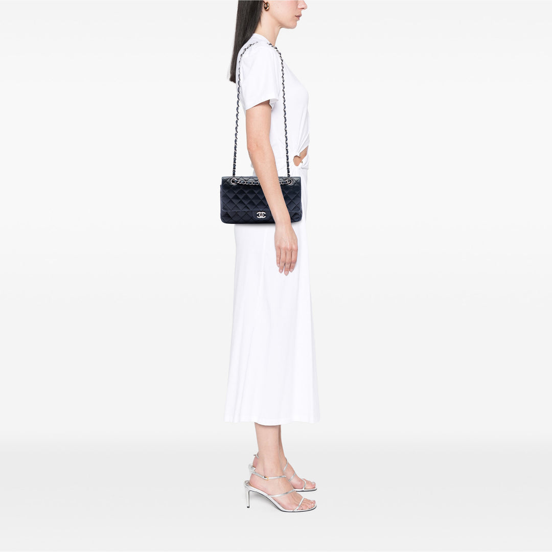 Chanel Medium Classic Cuir d’agneau Double rabat