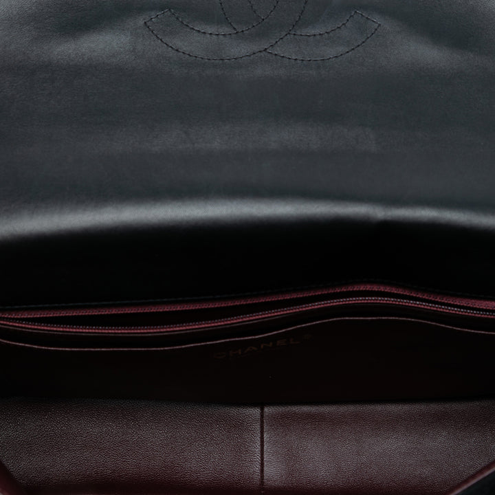 Chanel Large Jersey Chic With Me à rabat – GABY PARIS Authentique