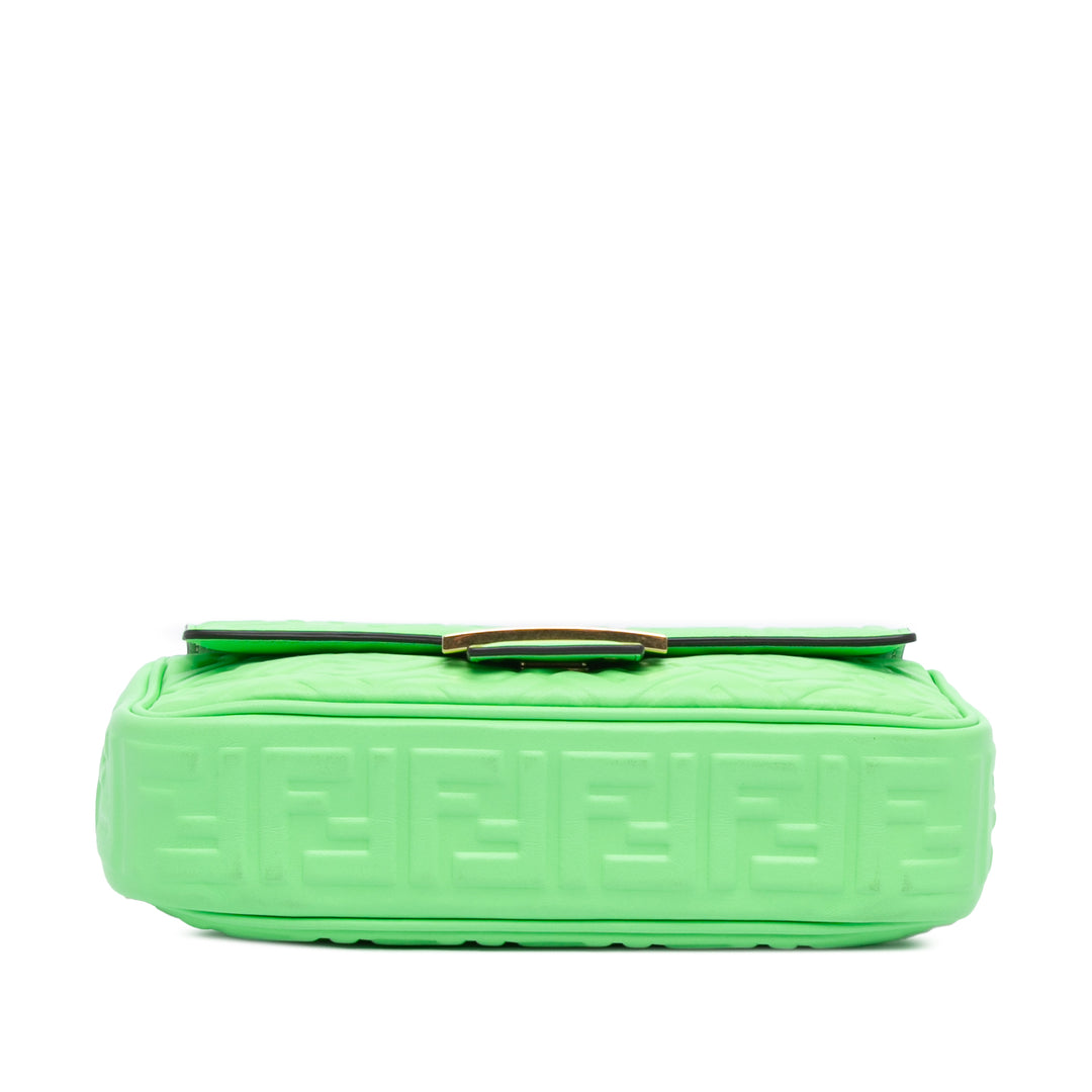 Fendi Sac porté épaule Zucca embossé Chaîne Midi Baguette Vert – vue 3 – GABY PARIS