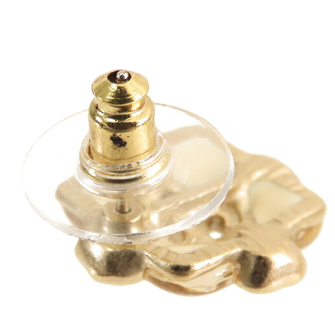 Chanel CC Doré Plated Resin and Faux Pearl Push Back Boucle d’oreilles Doré – GABY PARIS Authentique