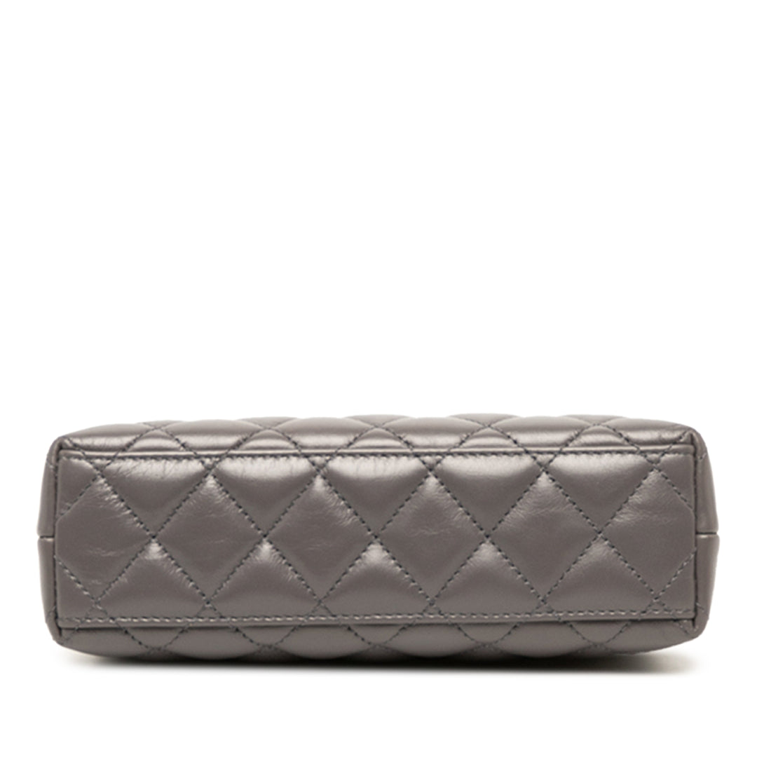 Chanel Cabas brillant vieilli Kelly Nano Cuir de veau Gris – vue 3 – GABY PARIS