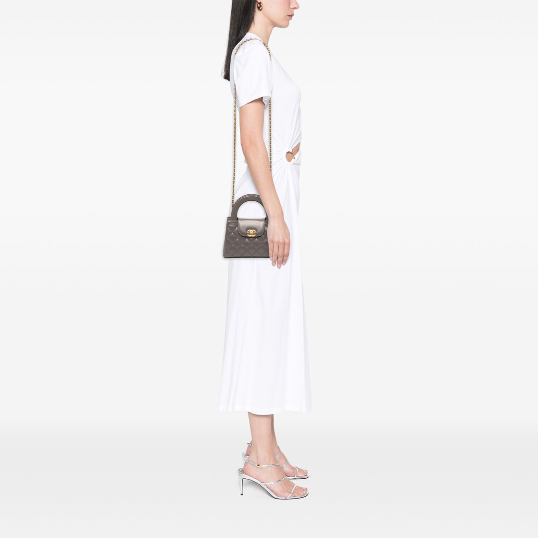 Chanel Cabas brillant vieilli Kelly Nano Cuir de veau Gris – vue 5 – GABY PARIS