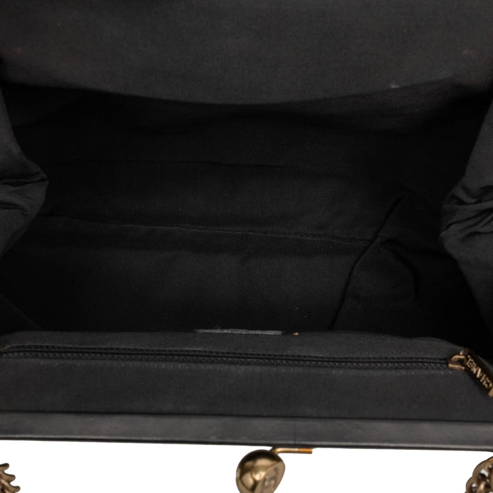Chanel Glazed Cuir de veau Kiss Lock Frame Sac bandoulière
