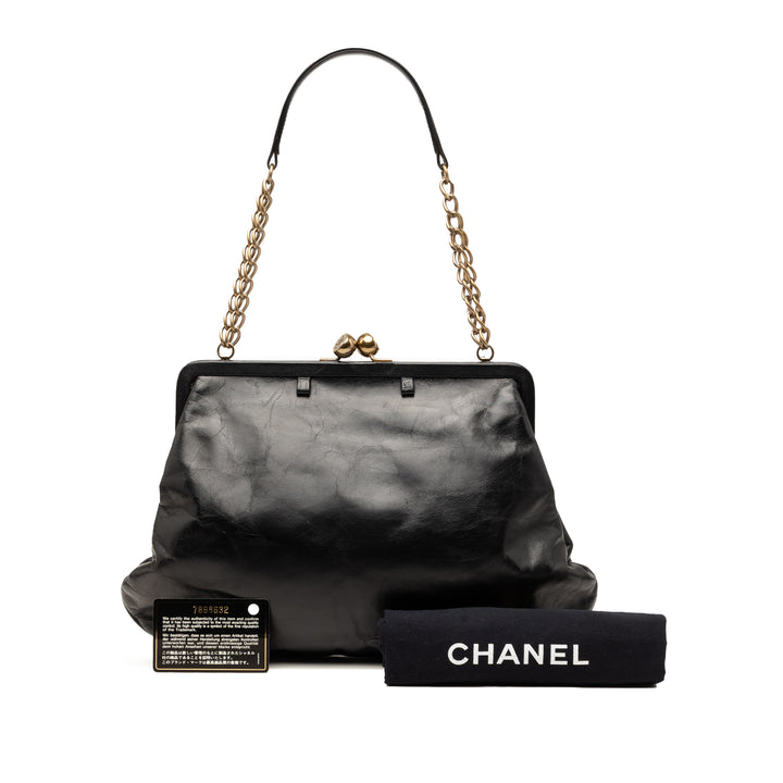 Chanel Glazed Cuir de veau Kiss Lock Frame Sac bandoulière