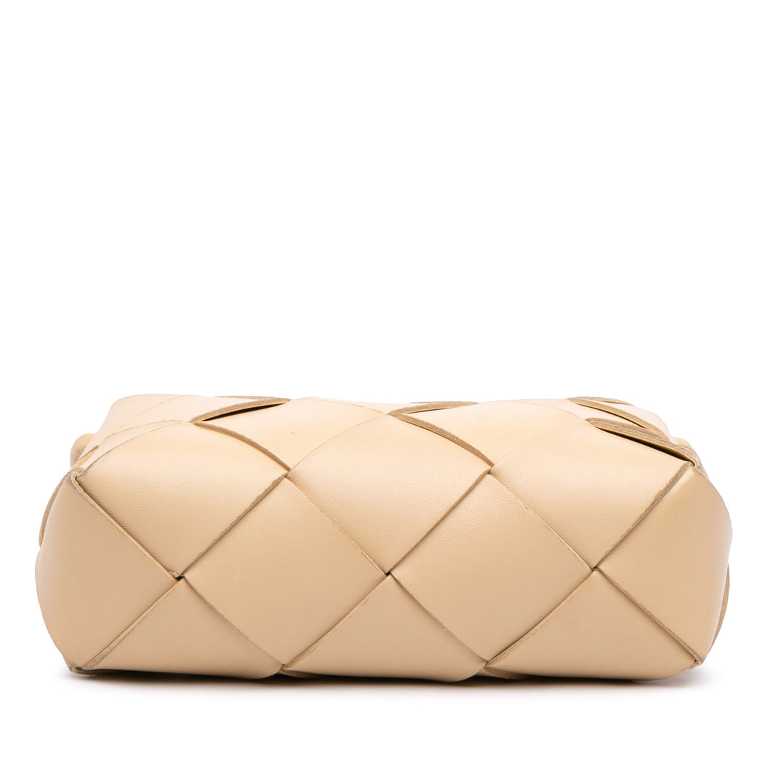 Intreccio Cassette Sac caméra Petit Cuir d'agneau Beige