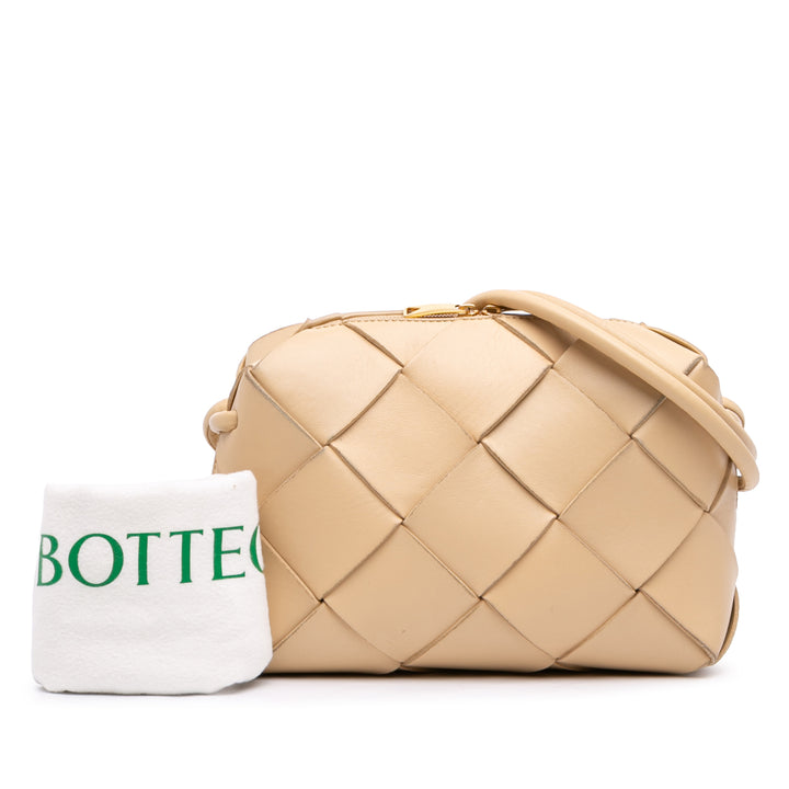 Intreccio Cassette Sac caméra Petit Cuir d'agneau Beige