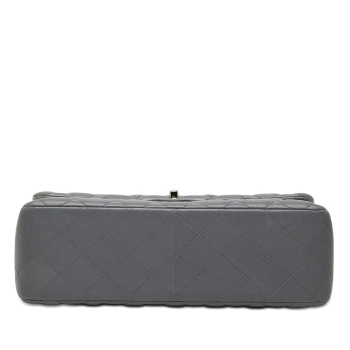 Chanel Jumbo Classic Cuir d’agneau Double rabat