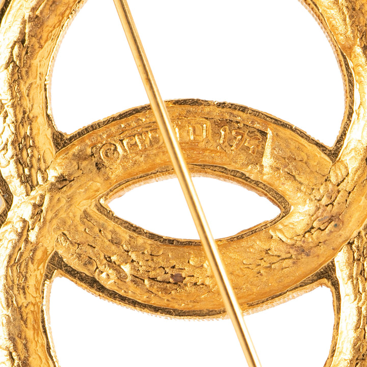 Chanel CC plaqué Strass Broche
