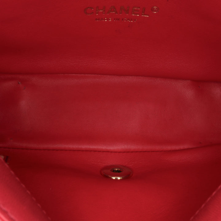 Chanel Matelassé Carry Chic à rabat Mini Cuir d'agneau