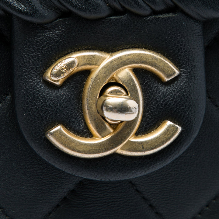 CC Matelassé Braided My Own Armature à rabat Mini Cuir de veau Noir