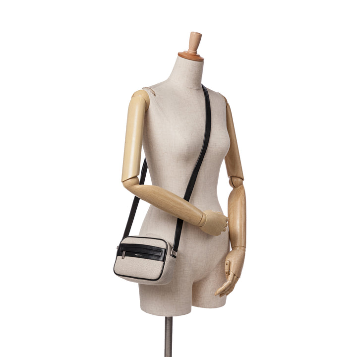 Small Canvas Camp Camera Bag Brown - Gaby Paris