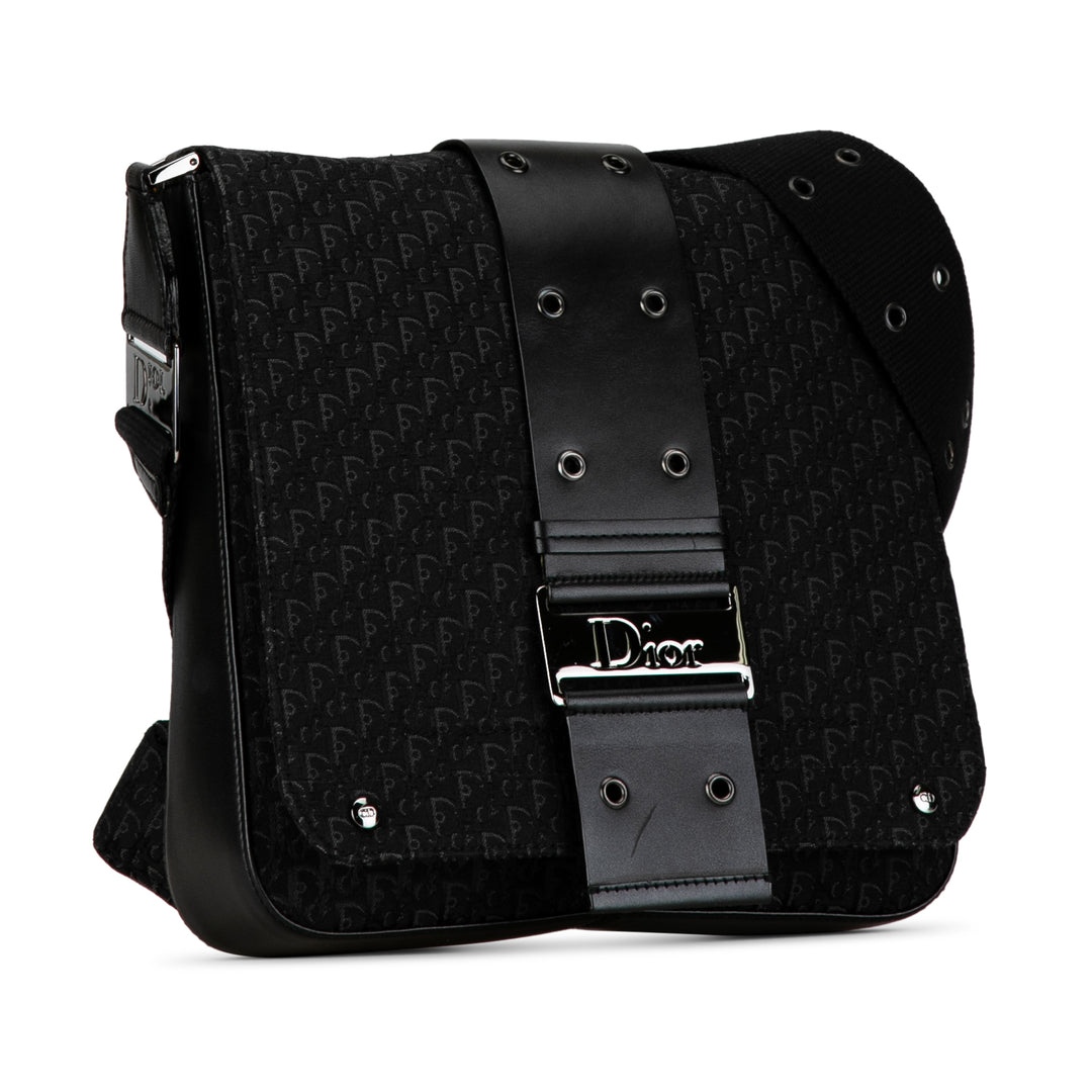 Oblique Canvas Street Chic Crossbody Black - Gaby Paris
