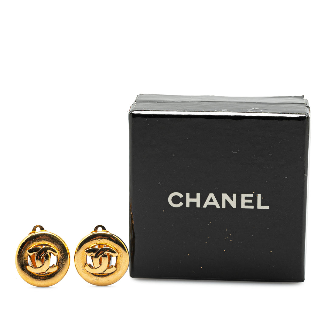 Chanel CC plaqué Rond Clip On Boucles d'oreilles