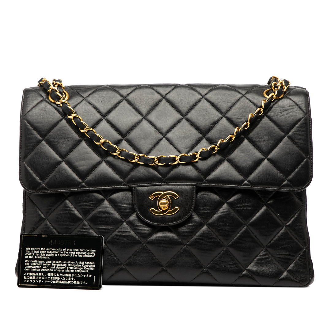 Chanel Jumbo Matelassé Cuir d’agneau Double Sided à rabat