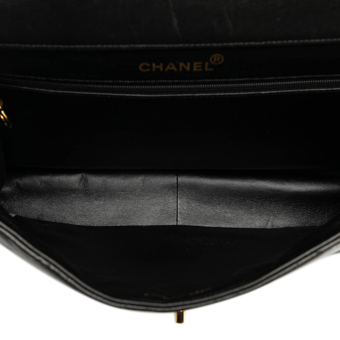 Chanel Jumbo Matelassé Cuir d’agneau Double Sided à rabat
