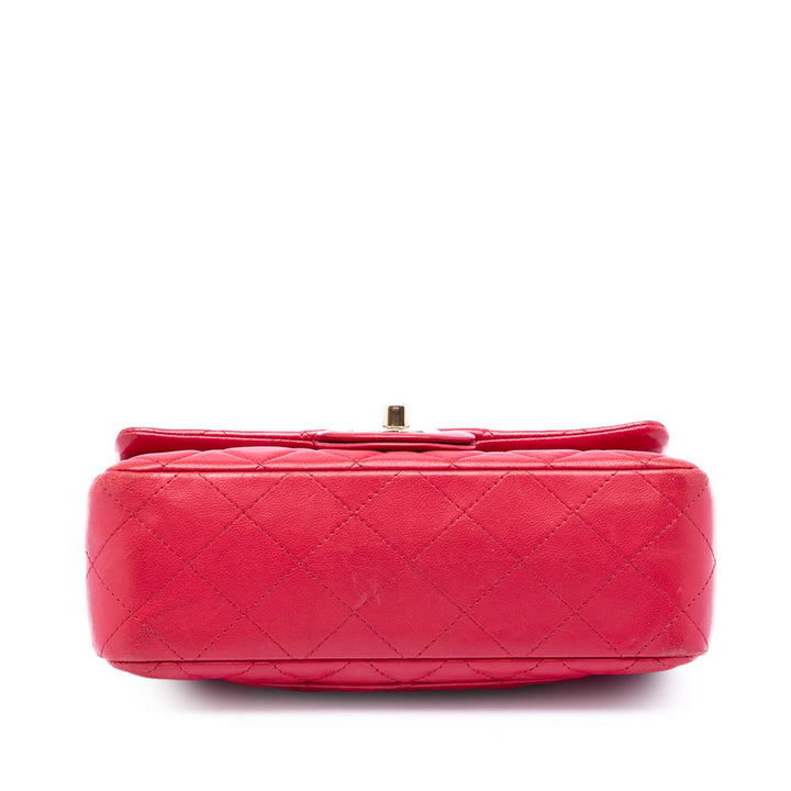 Chanel Mini Rectangular Classic Cuir d’agneau Simple rabat