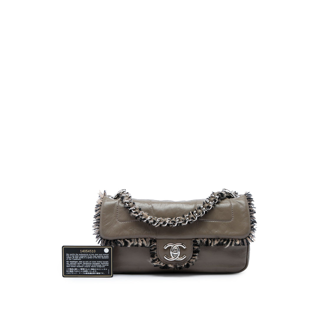 Chanel Funny à rabat Cuir d'agneau Marron – vue 5 – GABY PARIS