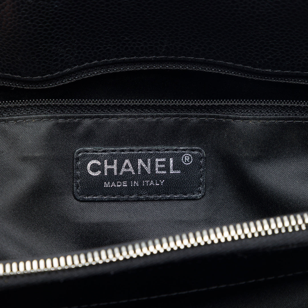 Chanel Caviar Grand Shopping Cabas