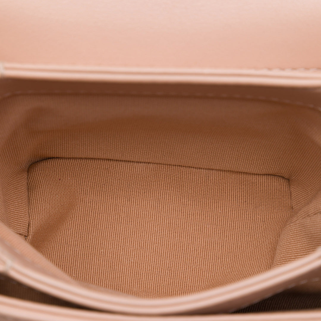 Chanel Matelassé Perle Boy Chaîne à rabat Mini Cuir de veau