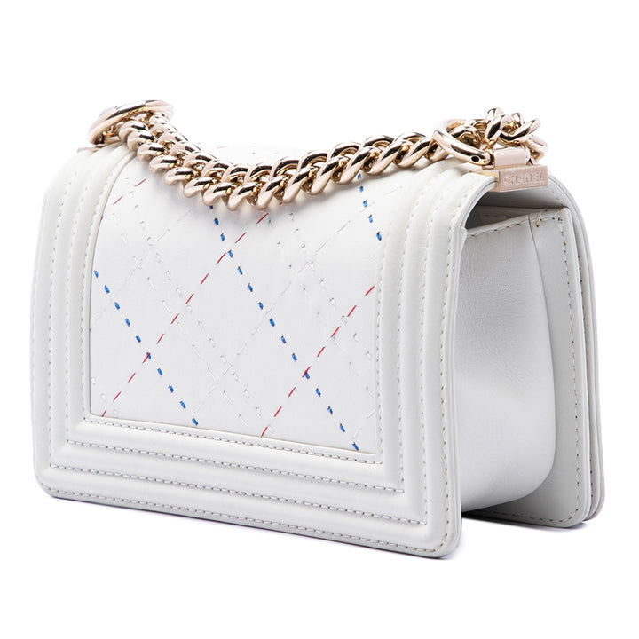 Chanel Small Matelassé Cuir d’agneau Cruise Line Boy à rabat