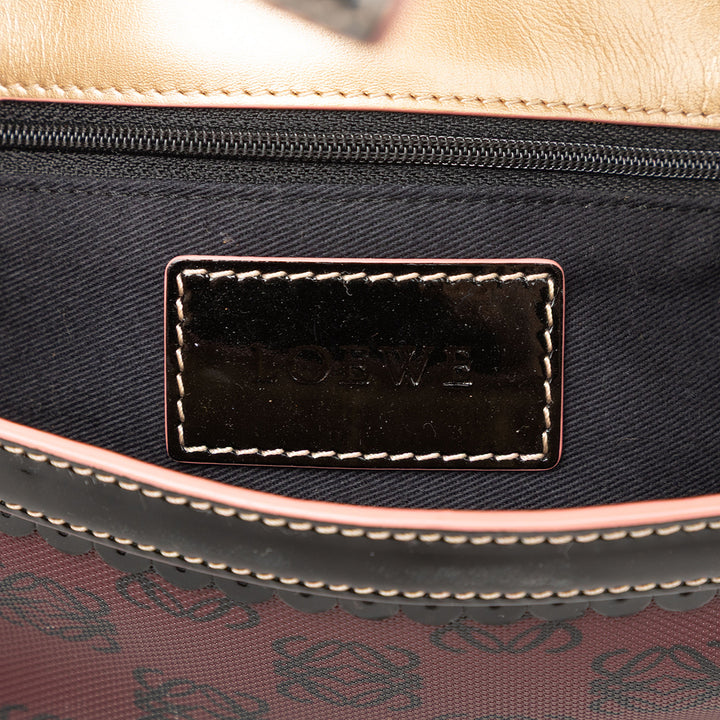 LOEWE Sequins à finitions Anagram PVC Coated Toile Double Buckle à rabat Sac bandoulière