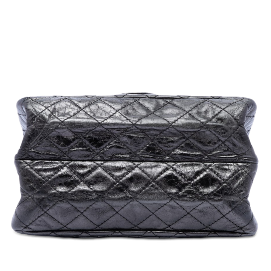 Chanel Matelassé vieilli Cuir de veau Reissue 2.55 Simple rabat 225