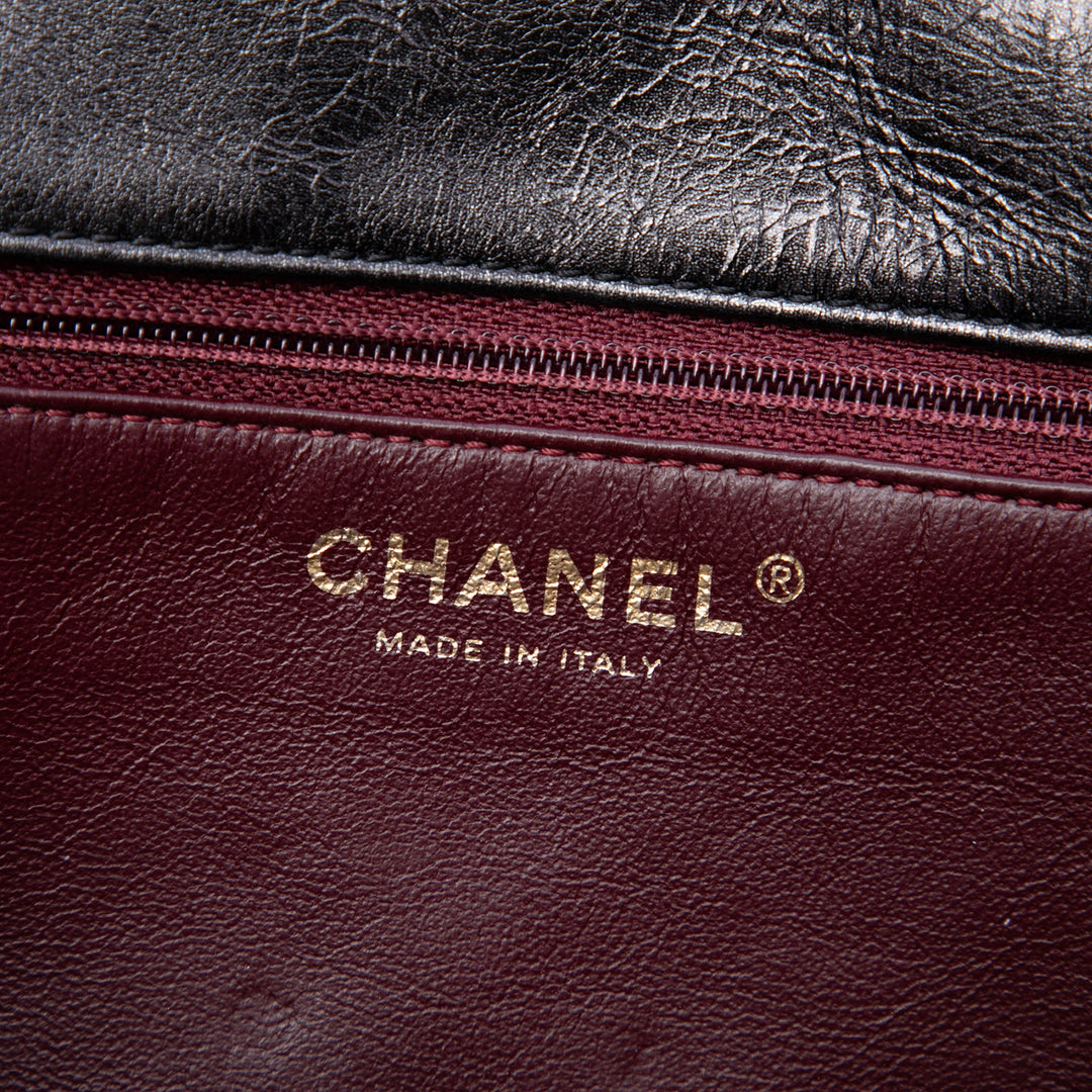 Chanel Matelassé vieilli Cuir de veau Reissue 2.55 Simple rabat 225