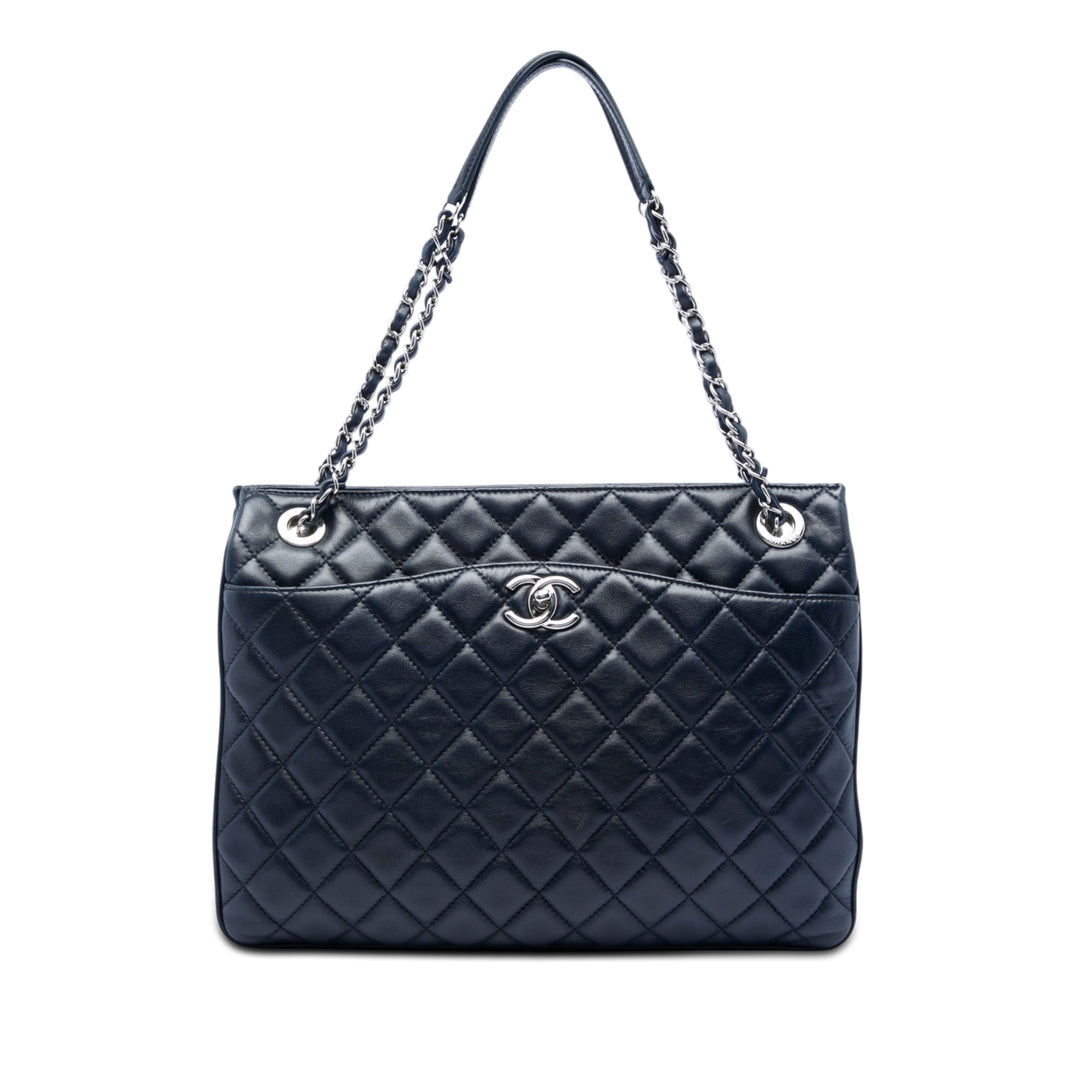 Chanel Matelassé Cuir d’agneau Accordion Shopping Cabas